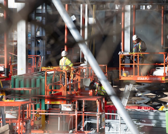 UK construction sector ‘suffers sharpest slowdown since first Covid lockdown’