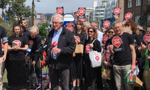 John Hewson addresses Stop Adani activists