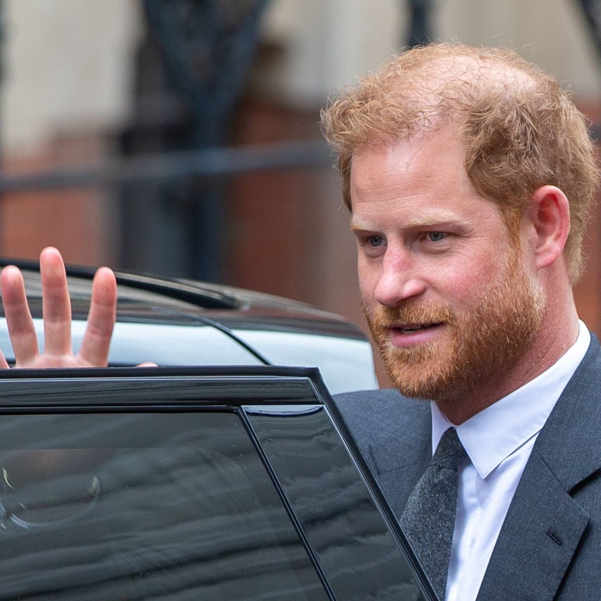 Prince Harry to attend king's coronation but Meghan to stay in ...