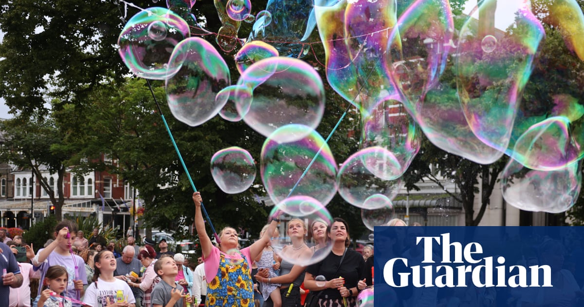 www.theguardian.com