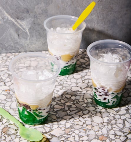 Cups of sweet dessert, Che Ba Mau, which are served as a snack throughout the day in Vietnam.
