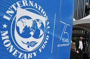 The seal of the International Monetary Fund(IMF) is seen outside of the headquarters building in Washington, DC on April 8, 2019.