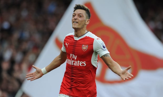 El Arsenal golea al Chelsea y el City sigue ganando El Arsenal golea al Chelsea y el City sigue ganando