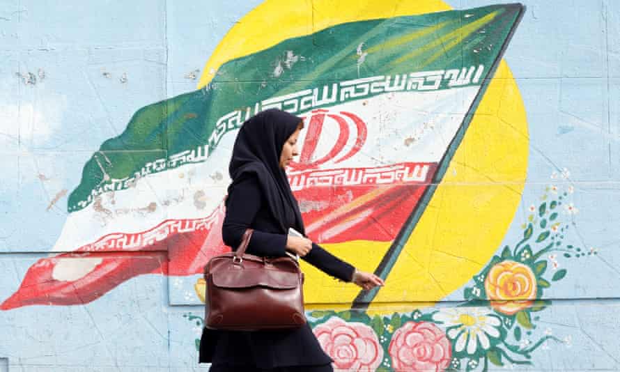 Iran Braces For Fresh Us Sanctions Including Oil Embargo Iran The Guardian