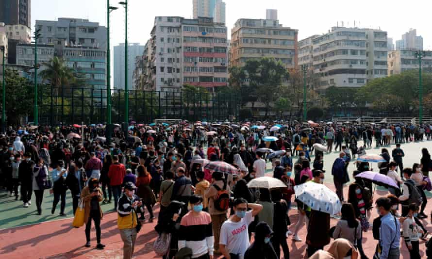Hundreds queue in Hong Kong to buy masks amid the coronavirus outbreak