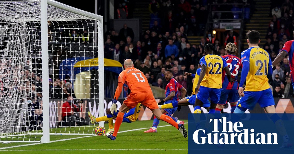Crystal Palace’s Jordan Ayew ends goal drought to deny Southampton victory