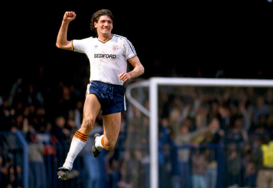 Mick Harford celebrates after scoring for Luton against Manchester United in April 1985.