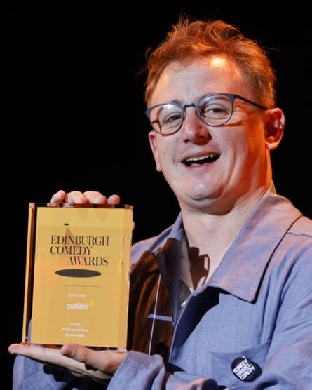 Cantrill collects his Edinburgh comedy award