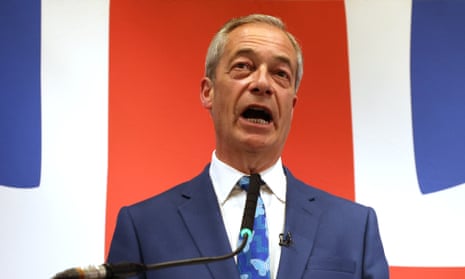 Nigel Farage announces he will stand for Reform UK in general election – video