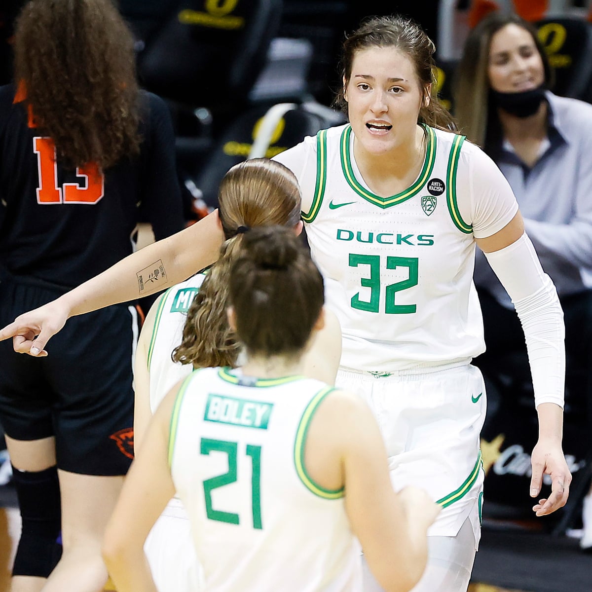 Ncaa Creates Weight Room For Women S Players Amid Widespread Backlash Ncaa Tournament 21 The Guardian Ncaa Creates Weight Room For Women S Players Amid Widespread Backlash Ncaa Tournament 21 The Guardian