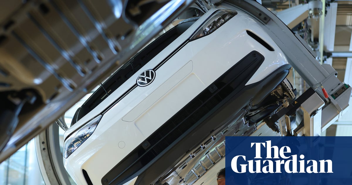 Volkswagen indicates shortage of Chinese chips would hit profits