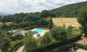 The pool at Foresteria di San Leo