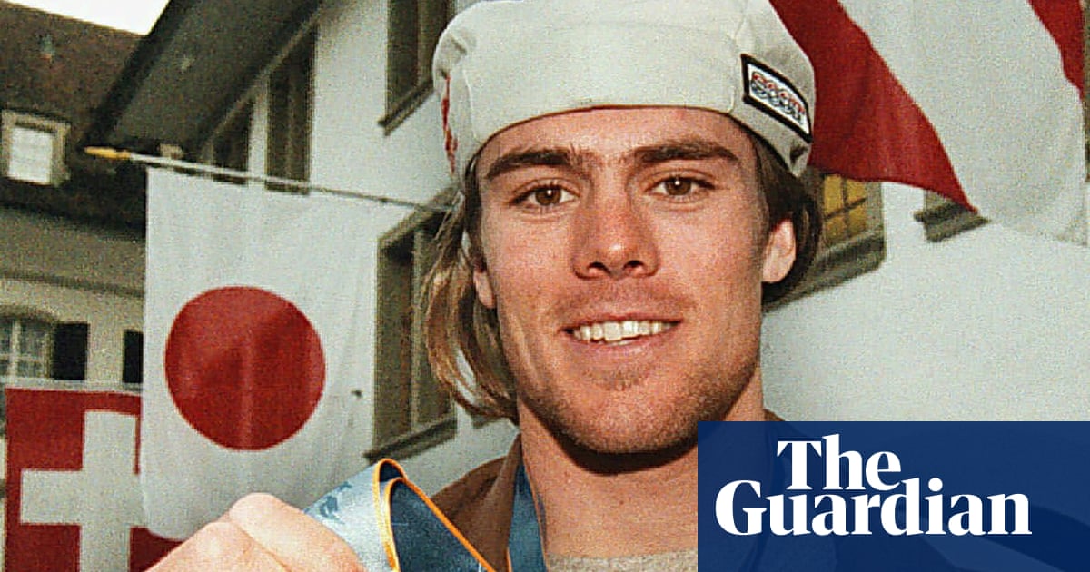 Ueli Kestenholz, Olympic snowboard medallist, dies after being trapped in Swiss avalanche