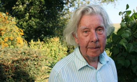 Ronald Blythe chez lui dans le Suffolk