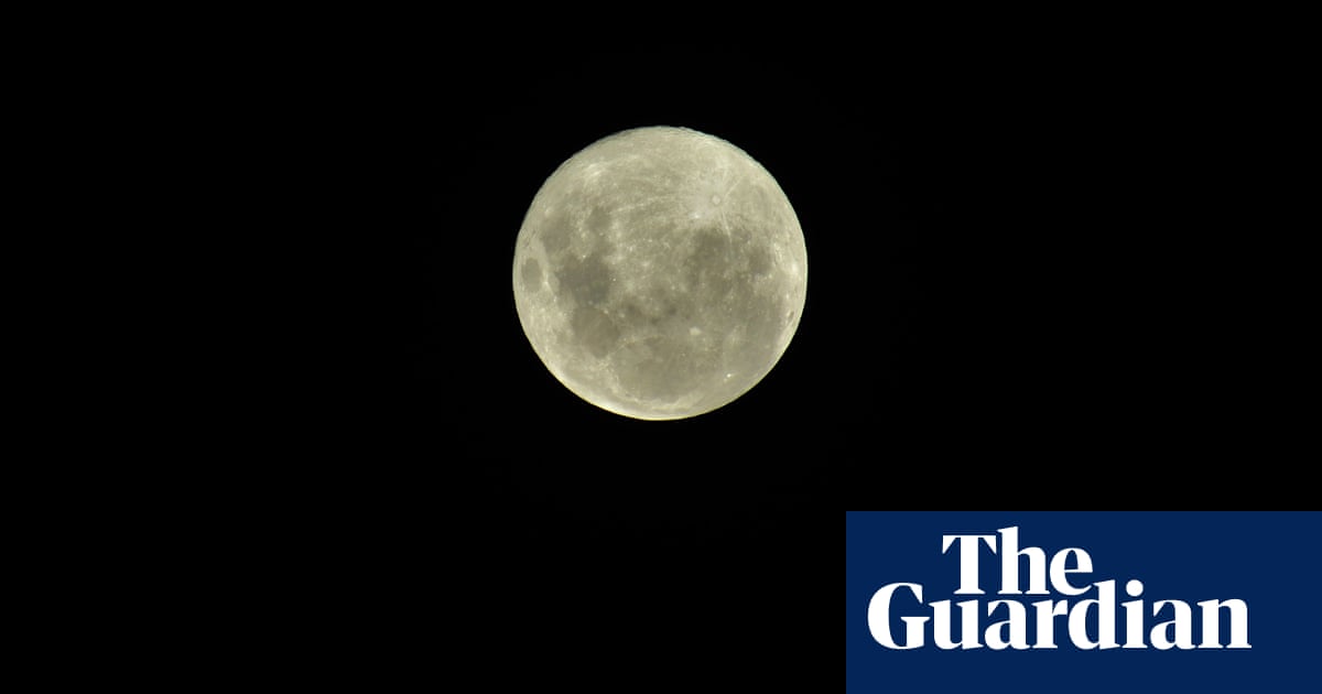 April Pink Full Moon Readers Photos Of The Supermoon Science The Guardian April Pink Full Moon Readers Photos Of The Supermoon Science The Guardian