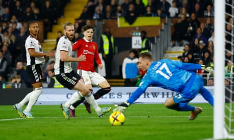 Manchester United's Alejandro Garnacho scores their second goal.