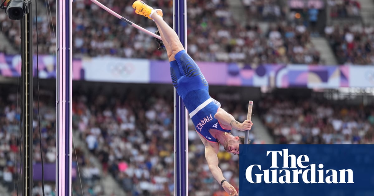 De ballenas que irrumpen en la puerta a saltador vencido por su propia pértiga: los mejores momentos de la televisión de los Juegos Olímpicos | Televisión De ballenas que irrumpen en la puerta a saltador vencido por su propia pértiga: los mejores momentos de la televisión de los Juegos Olímpicos | Televisión