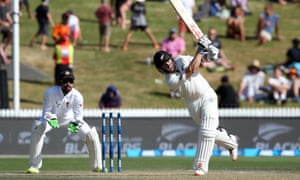 Kane Williamson (78 not out) will hold the key for New Zealand on day four at Hamilton, where the Black Caps need 47 more runs to reach a 2-0 series win.