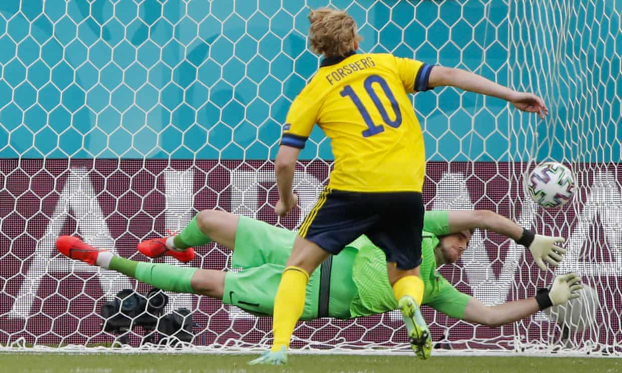 Swedish Showdown: Estonia 0 - Sweden 5 - Watch the Highlights! β½π₯
πͺπͺπΈπͺ 1 1998