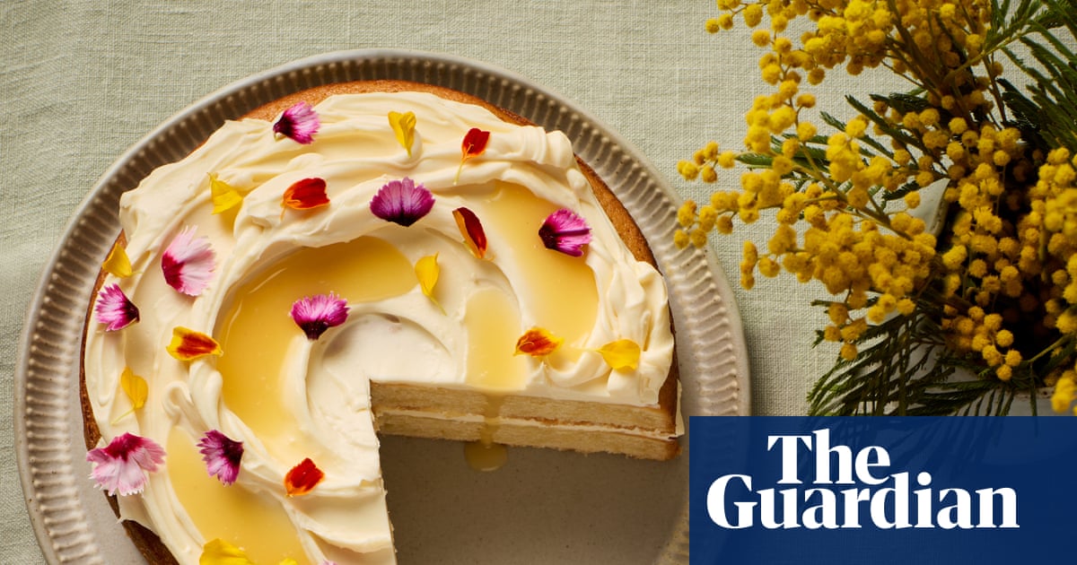 Helen Goh’s recipe for lemon curd layer cake