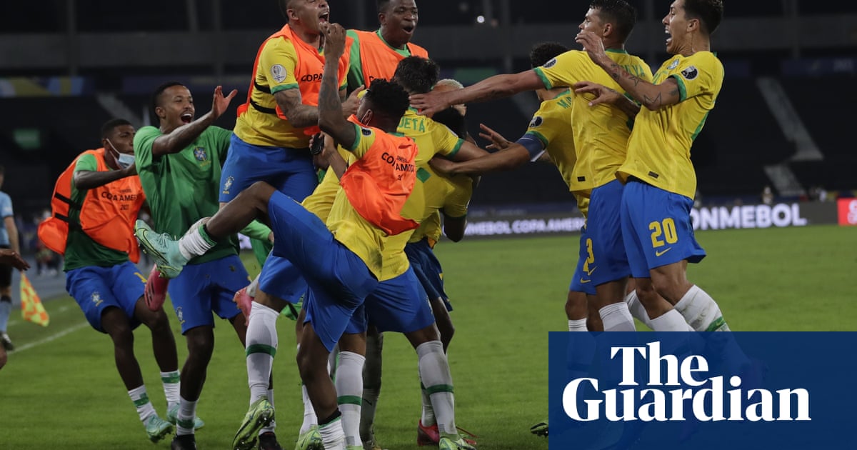 Late goal gives Brazil controversial Copa América win over Colombia