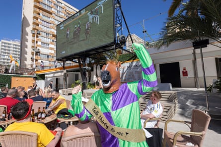 Punters in Benidorm watching the action at Cheltenham.