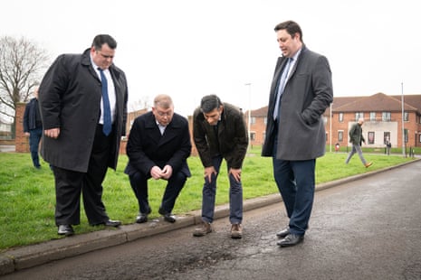 Rishi Sunak with Darlington council leader Jonathan Dulston (far left), Tees Valley mayor Ben Houchen (far right) and Darlington MP Peter Gibson (second from left) in Firth Moor County Durham.