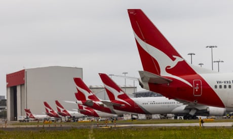 Qantas passengers’ personal details exposed as airline app logs users into wrong account