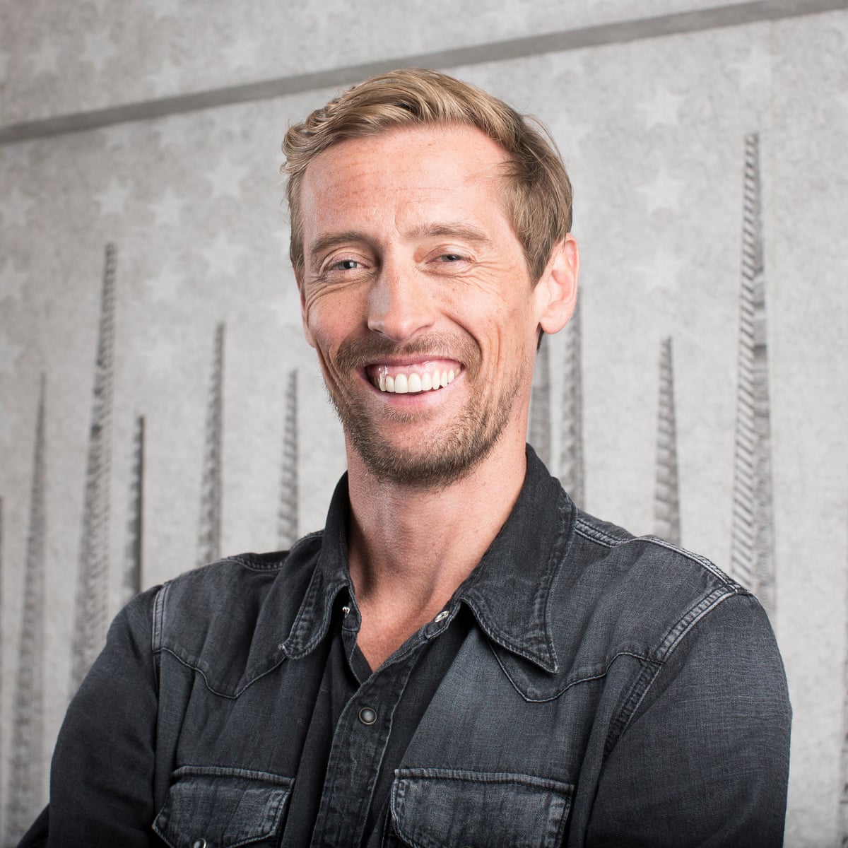 Peter Crouch Getting 50 000 People On Their Feet You Can T Replicate That Sport Tv The Guardian