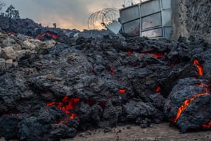 The flow of lava blocked roads, including the main road out of Goma