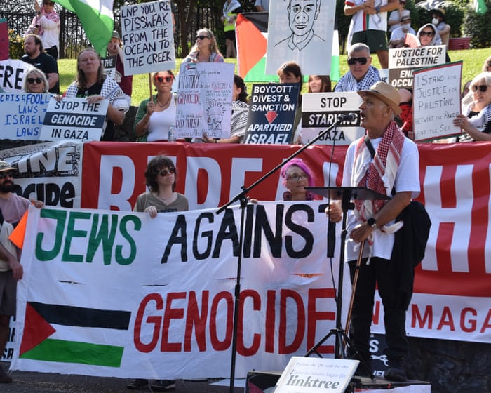 Protesters launch high court challenge to Queensland ban on ‘from the river to the sea’
