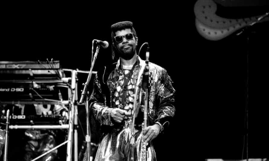 Dennis Thomas and Kool & the Gang in concert in Chicago in 1988.