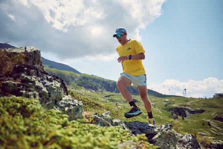 McAvoy running in the French Alps