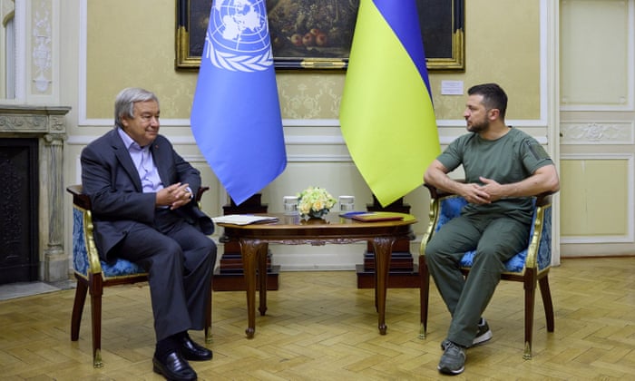 Volodymyr Zelenskiy and António Guterres exchanging views on 18 August in Lviv.