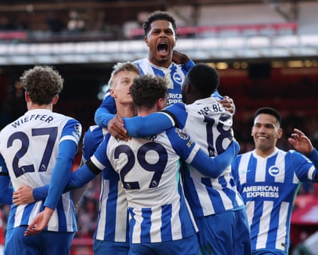 De Cuyper and Tzimas lift Brighton over Forest De Cuyper and Tzimas lift Brighton over Forest