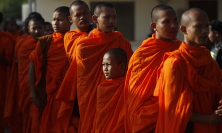 Buddhist monks queue to enter the courtroom before the hearings against Nuon Chea and Khieu Samphan in November 2018.