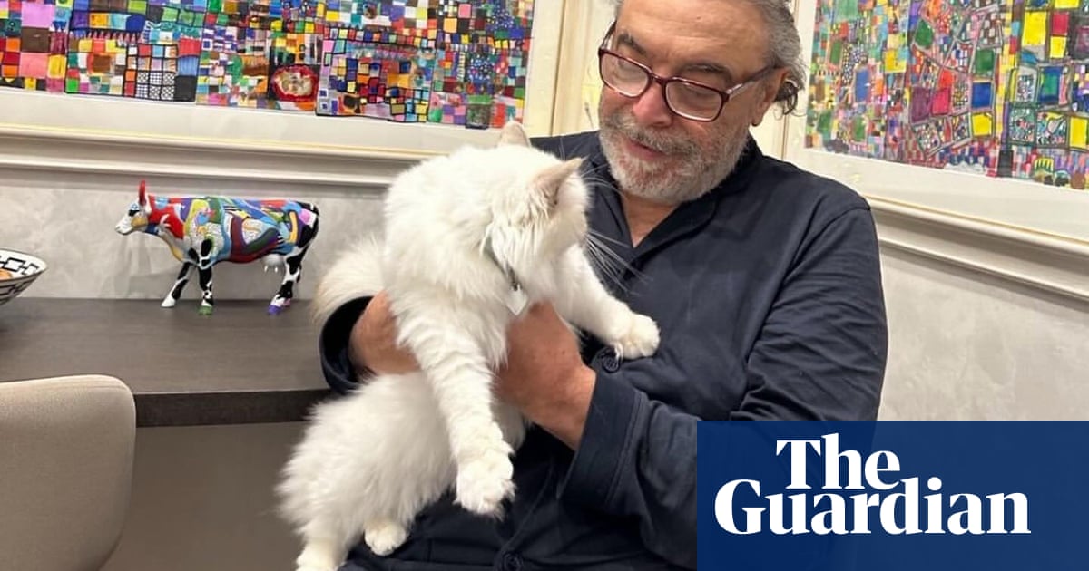 Нино Фрасика е разследван след като местните хора казаха че