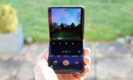 The camera app on the Oppo Find N2 Flip.