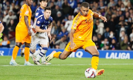 Kylian Mbappé scores from the penalty spot against Real Sociedad.