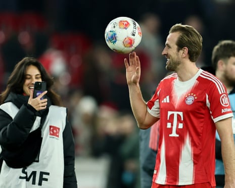 Kane hat-trick as Bayern rout Stuttgart in Bundesliga Kane hat-trick as Bayern rout Stuttgart in Bundesliga
