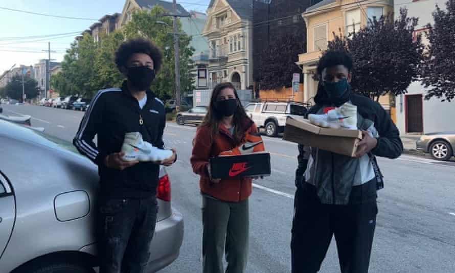 Demi Skipper as she trades items for valuable sneakers.