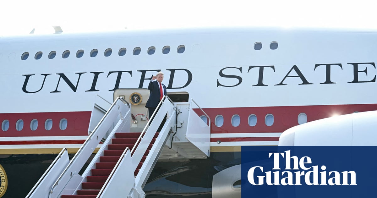 Trump’s Qatari-gifted jumbo jet, seen here auditioning for the role of ‘cheapest possible way to transport a nuclear launch authority through a war zone.’
