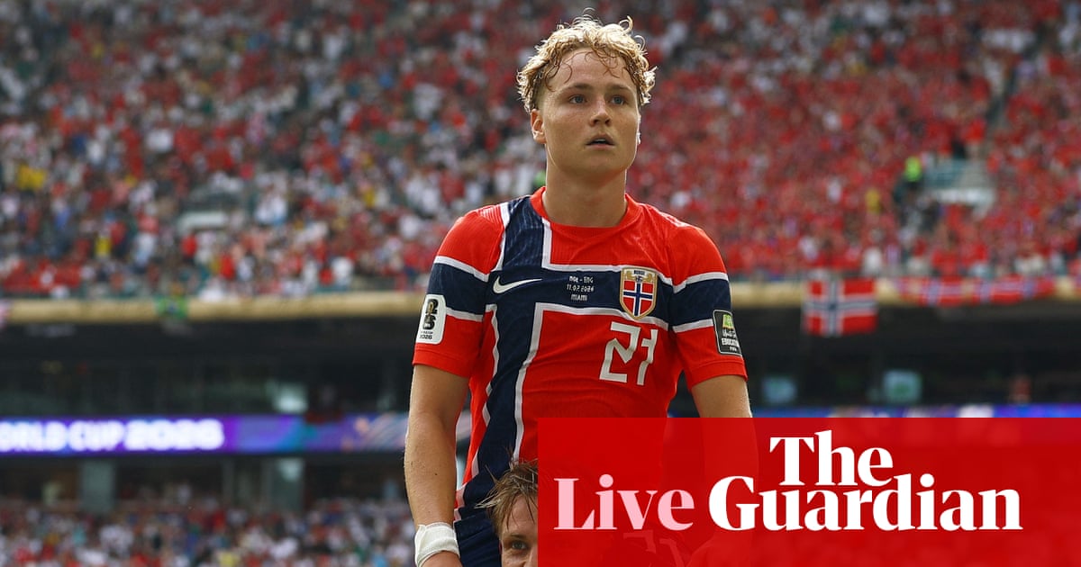 Norway lead England after Schjelderup World Cup goal