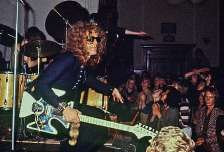 Mott the Hoople playing Birmingham Town Hall, December 26 1970.