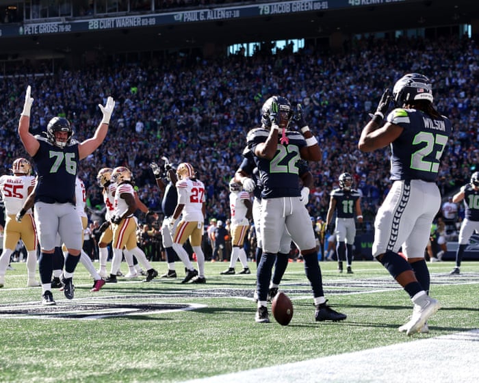 Jaguars stun Eagles in wild finish; Packers thrash Bears; 49ers v Seahawks: NFL week five – live