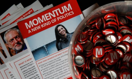 Momentum flyers and badges