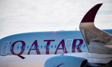 A Qatar Airways plane