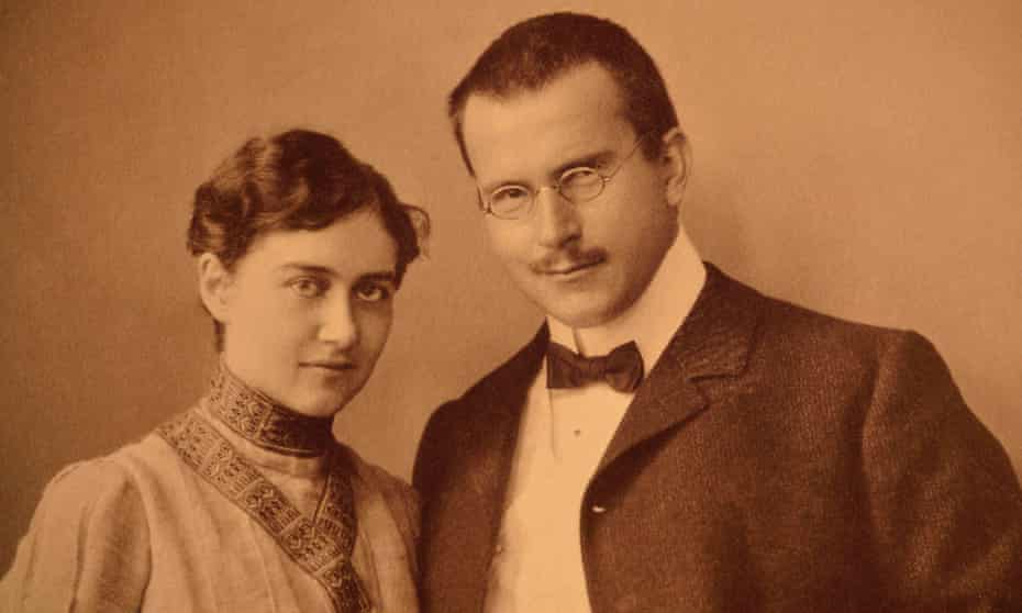 Emma and Carl Jung in Vienna, 1903, at the start of their marriage.