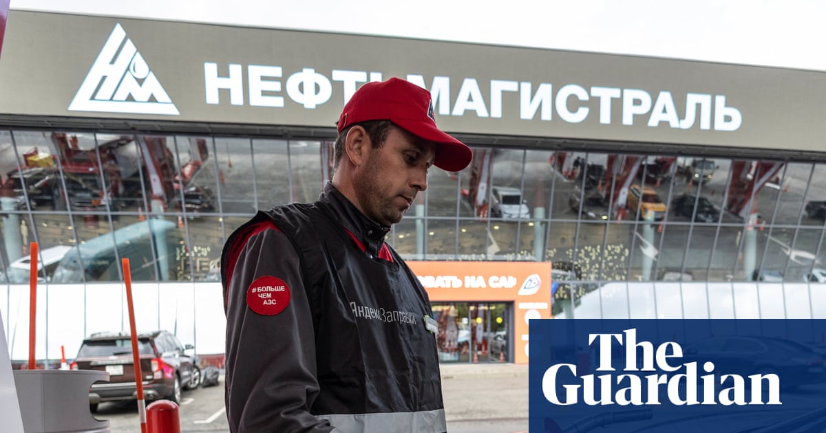 Frustrated Russians grapple with fuel crisis as Ukraine attacks oil refineries