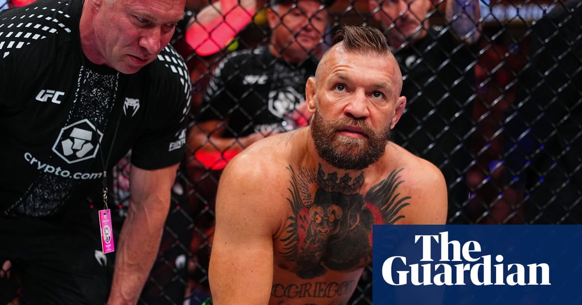 Conor McGregor’s long-awaited UFC return ends after 69 seconds with knee injury